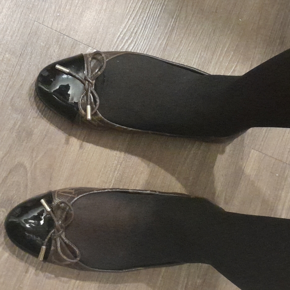 Sold - Picture 6 of 7